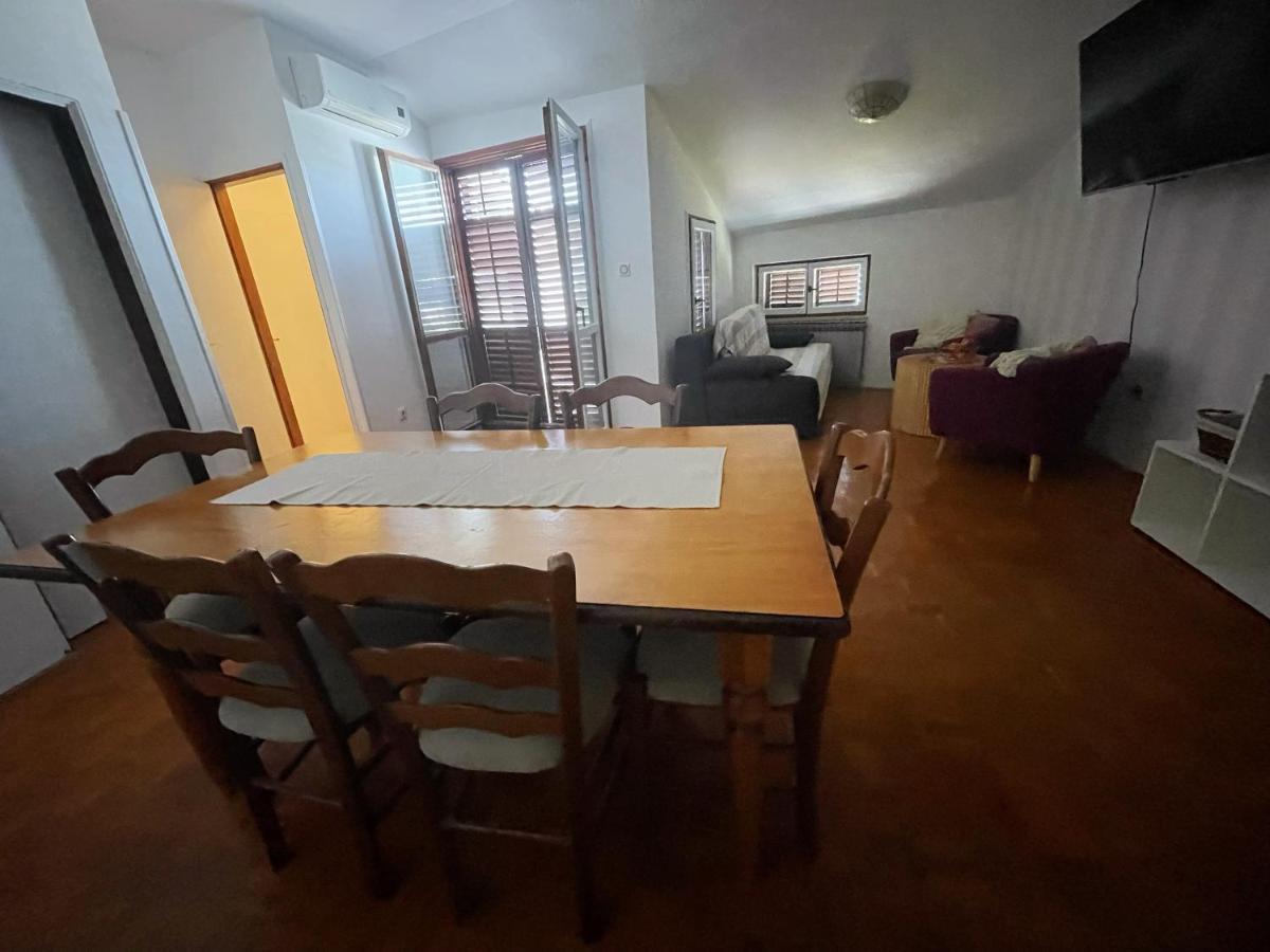 Apartment Zora In The Center Of Crikvenica Kültér fotó